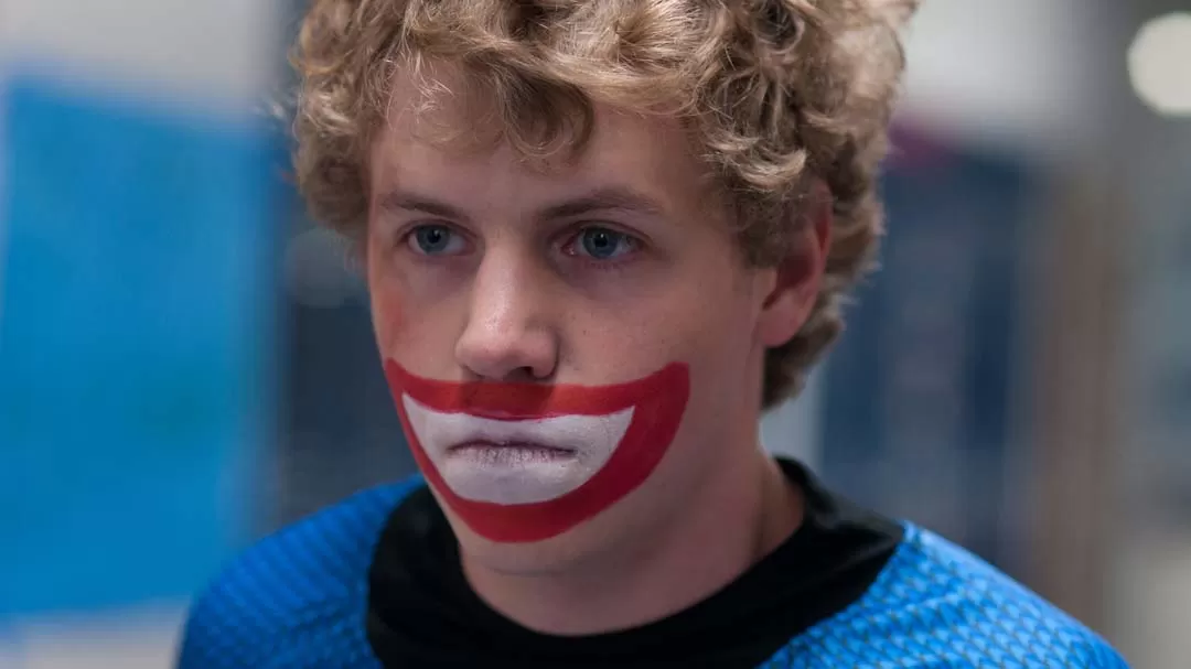 The Prank - der Streich 1 Warum so ernst? Lächel doch mal! Jordan schiebt miese Laune (Foto: Tiberius Film)