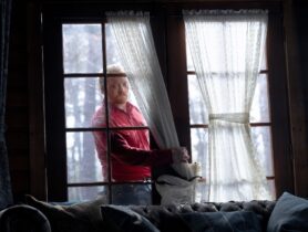 Auswegloser Endzeit-Thriller Knock at the Cabin ab 9. Februar 2023 im Kino